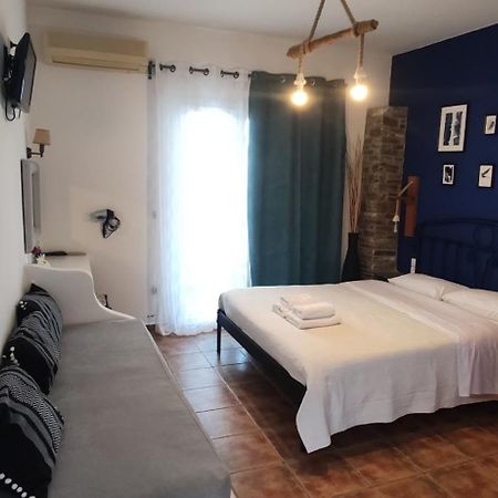 Anemos Sea View Aparthotel Batsi  Phòng bức ảnh